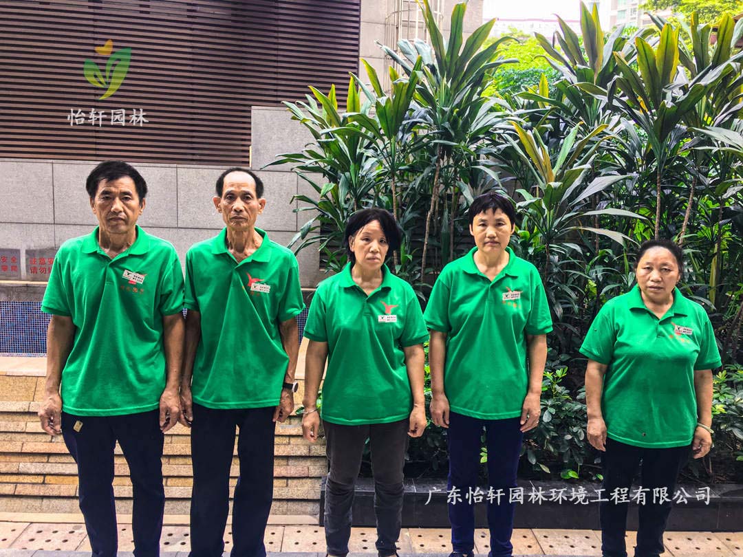 廣州荔灣區(qū)逸翠灣小區(qū)綠化養(yǎng)護(hù)