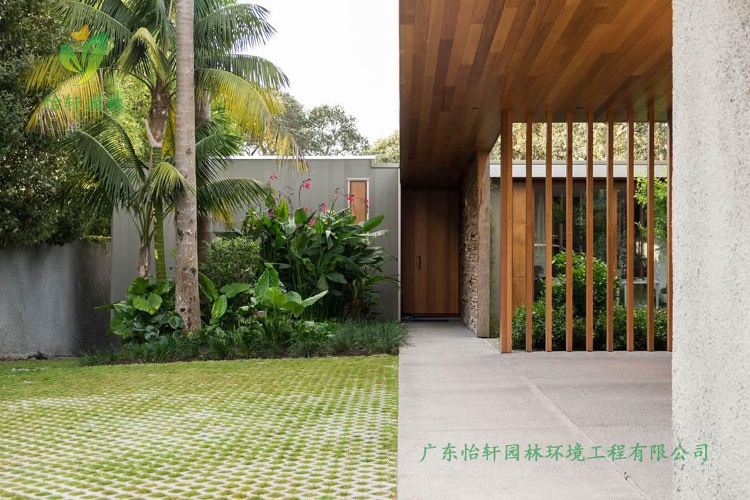 陽江海陵島海邊私人別墅花園綠化工程設(shè)計施工改造實景圖