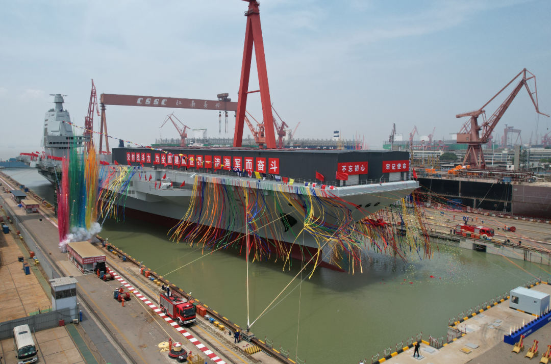 福建艦下水命名儀式現場